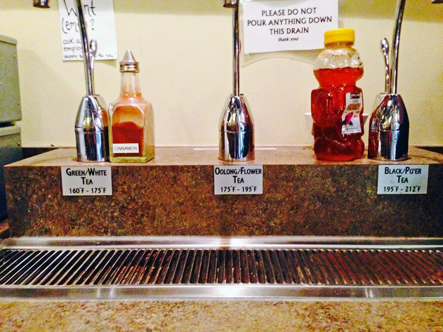 <a rel="license" href="http://creativecommons.org/licenses/by-sa/4.0/"><img alt="Creative Commons License" style="border-width:0" src="https://i.creativecommons.org/l/by-sa/4.0/88x31.png" /></a><br /><span xmlns:dct="http://purl.org/dc/terms/" href="http://purl.org/dc/dcmitype/StillImage" property="dct:title" rel="dct:type">Excursion: Goldfish - on the cheap ~ 1</span> by <a xmlns:cc="http://creativecommons.org/ns#" href="http://parting.gifts" property="cc:attributionName" rel="cc:attributionURL">Jocilyn Mors</a> is licensed under a <a rel="license" href="http://creativecommons.org/licenses/by-sa/4.0/">Creative Commons Attribution-ShareAlike 4.0 International License</a>.