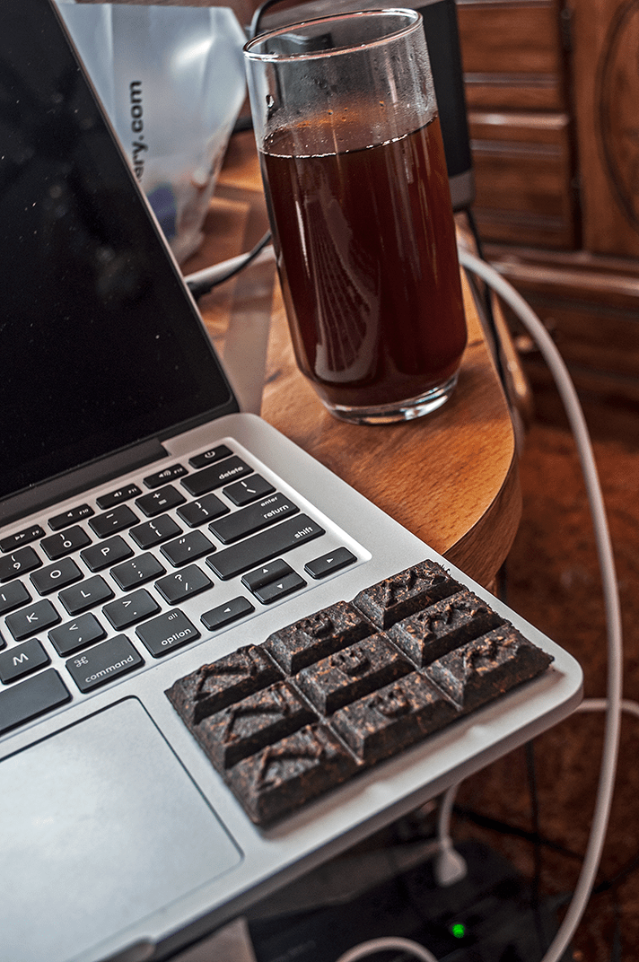 <a rel="license" href="http://creativecommons.org/licenses/by-sa/4.0/"><img alt="Creative Commons License" style="border-width:0" src="https://i.creativecommons.org/l/by-sa/4.0/88x31.png" /></a><br /><span xmlns:dct="http://purl.org/dc/terms/" href="http://purl.org/dc/dcmitype/StillImage" property="dct:title" rel="dct:type">Aged Pu-erh Brick ~ glass</span> by <a xmlns:cc="http://creativecommons.org/ns#" href="http://parting.gifts" property="cc:attributionName" rel="cc:attributionURL">Jocilyn Mors</a> is licensed under a <a rel="license" href="http://creativecommons.org/licenses/by-sa/4.0/">Creative Commons Attribution-ShareAlike 4.0 International License</a>.