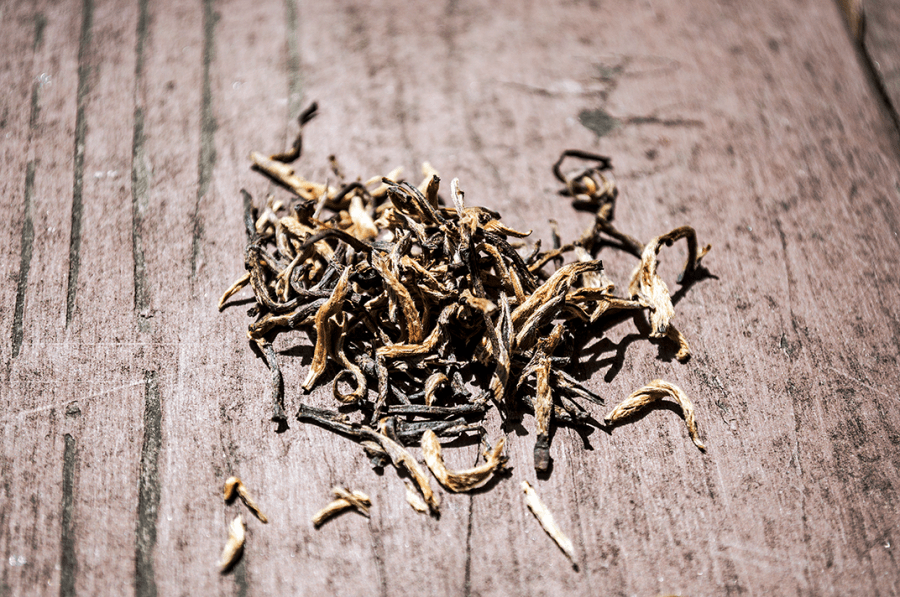 <a rel="license" href="http://creativecommons.org/licenses/by/4.0/"><img alt="Creative Commons License" style="border-width:0" src="https://i.creativecommons.org/l/by/4.0/88x31.png" /></a><br /><span xmlns:dct="http://purl.org/dc/terms/" href="http://purl.org/dc/dcmitype/StillImage" property="dct:title" rel="dct:type">Nepalese Golden Tips</span> by <a xmlns:cc="http://creativecommons.org/ns#" href="http://parting.gifts" property="cc:attributionName" rel="cc:attributionURL">Jocilyn Mors</a> is licensed under a <a rel="license" href="http://creativecommons.org/licenses/by/4.0/">Creative Commons Attribution 4.0 International License</a>.