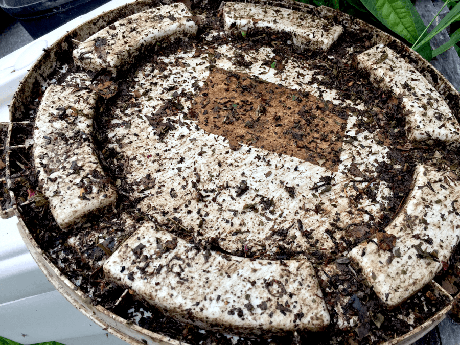 Compost Barrel Lid by Jocilyn Mors is licensed under a Creative Commons Attribution 4.0 International License.