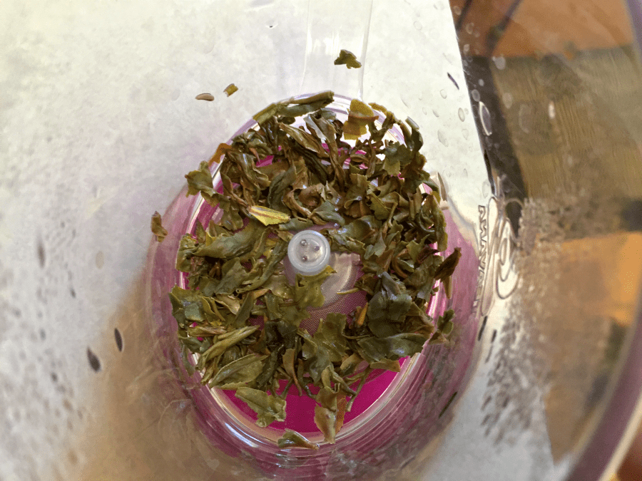 Darjeeling de Triomphe Spent by Jocilyn Mors is licensed under a Creative Commons Attribution-ShareAlike 4.0 International License.