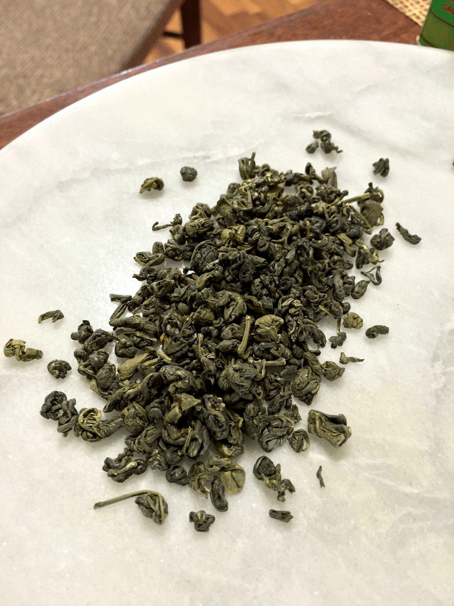 Trả Xanh: loose leaf by Jocilyn Mors is licensed under a Creative Commons Attribution-ShareAlike 4.0 International License.