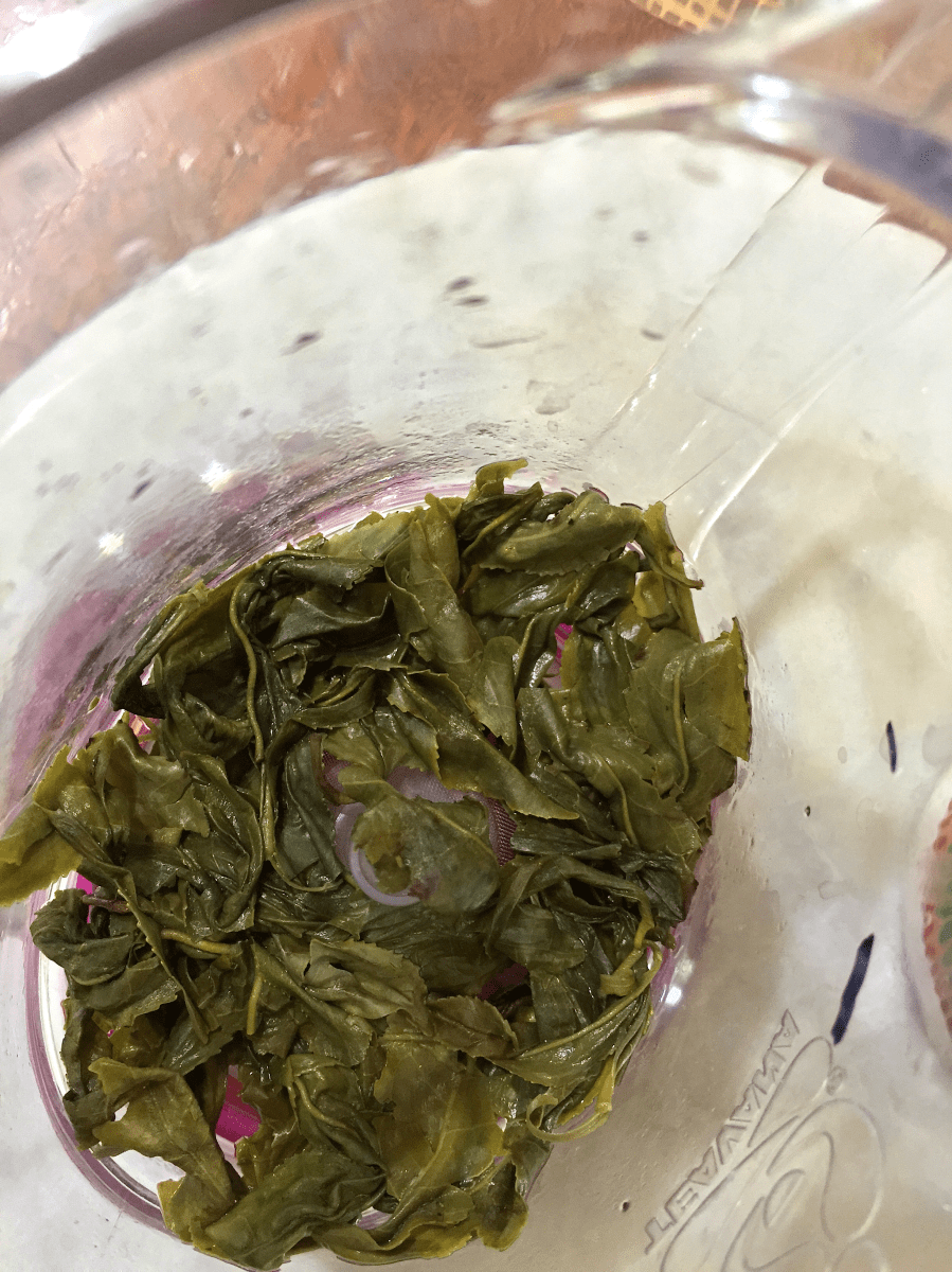 Trả Xanh: spent by Jocilyn Mors is licensed under a Creative Commons Attribution-ShareAlike 4.0 International License.