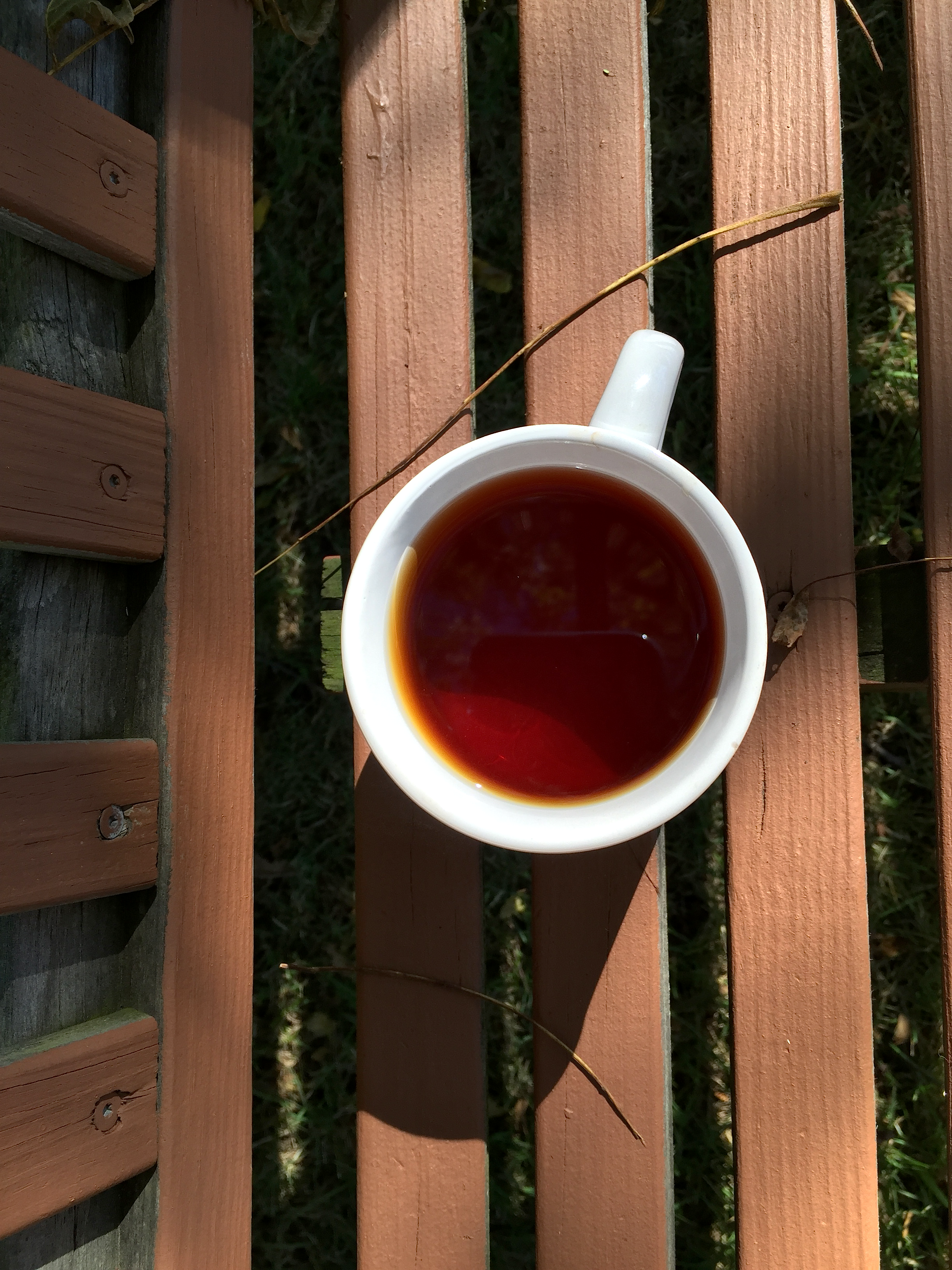 Decaf Irish Breakfast (Metro): liquor by Jocilyn Mors is licensed under a Creative Commons Attribution-ShareAlike 4.0 International License.