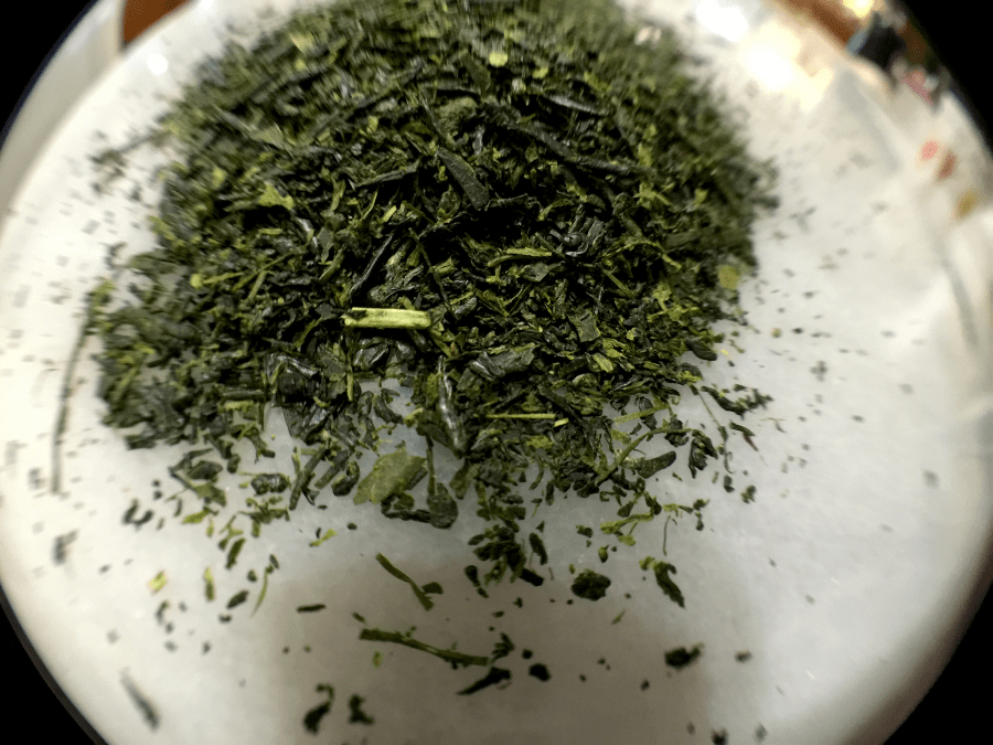 <a rel="license" href="http://creativecommons.org/licenses/by-sa/4.0/"><img alt="Creative Commons License" style="border-width:0" src="https://i.creativecommons.org/l/by-sa/4.0/88x31.png" /></a><br /><span xmlns:dct="http://purl.org/dc/terms/" href="http://purl.org/dc/dcmitype/StillImage" property="dct:title" rel="dct:type">Organic Sencha Fukamushi (Upton) - loose leaf Macro</span> by <a xmlns:cc="http://creativecommons.org/ns#" href="http://parting.gifts" property="cc:attributionName" rel="cc:attributionURL">Jocilyn Mors</a> is licensed under a <a rel="license" href="http://creativecommons.org/licenses/by-sa/4.0/">Creative Commons Attribution-ShareAlike 4.0 International License</a>.