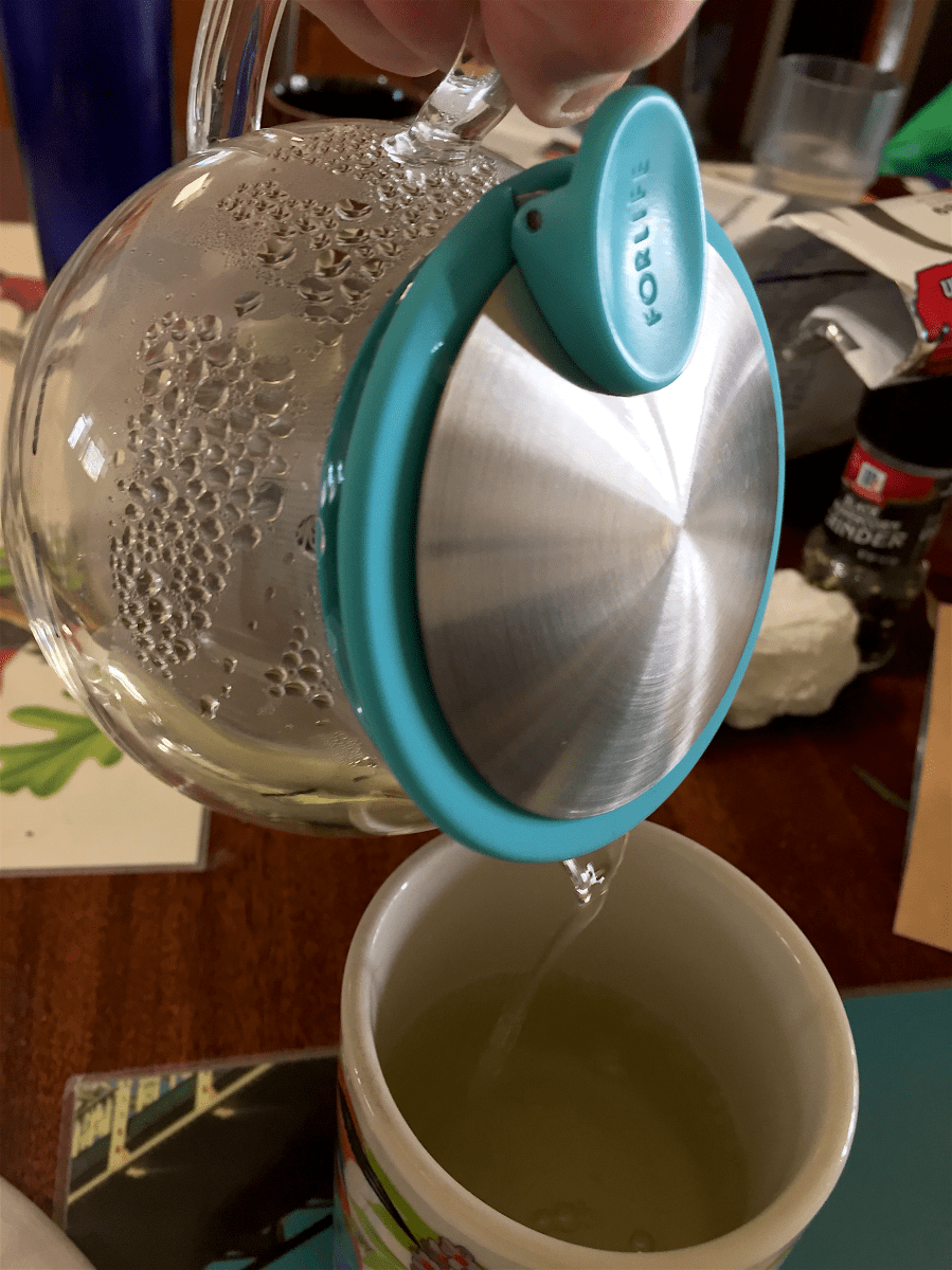 <a rel="license" href="http://creativecommons.org/licenses/by-sa/4.0/"><img alt="Creative Commons License" style="border-width:0" src="https://i.creativecommons.org/l/by-sa/4.0/88x31.png" /></a><br /><span xmlns:dct="http://purl.org/dc/terms/" href="http://purl.org/dc/dcmitype/StillImage" property="dct:title" rel="dct:type">Anji White (Goldfish) ~ bola 3</span> by <a xmlns:cc="http://creativecommons.org/ns#" href="http://parting.gifts" property="cc:attributionName" rel="cc:attributionURL">Jocilyn Mors</a> is licensed under a <a rel="license" href="http://creativecommons.org/licenses/by-sa/4.0/">Creative Commons Attribution-ShareAlike 4.0 International License</a>.