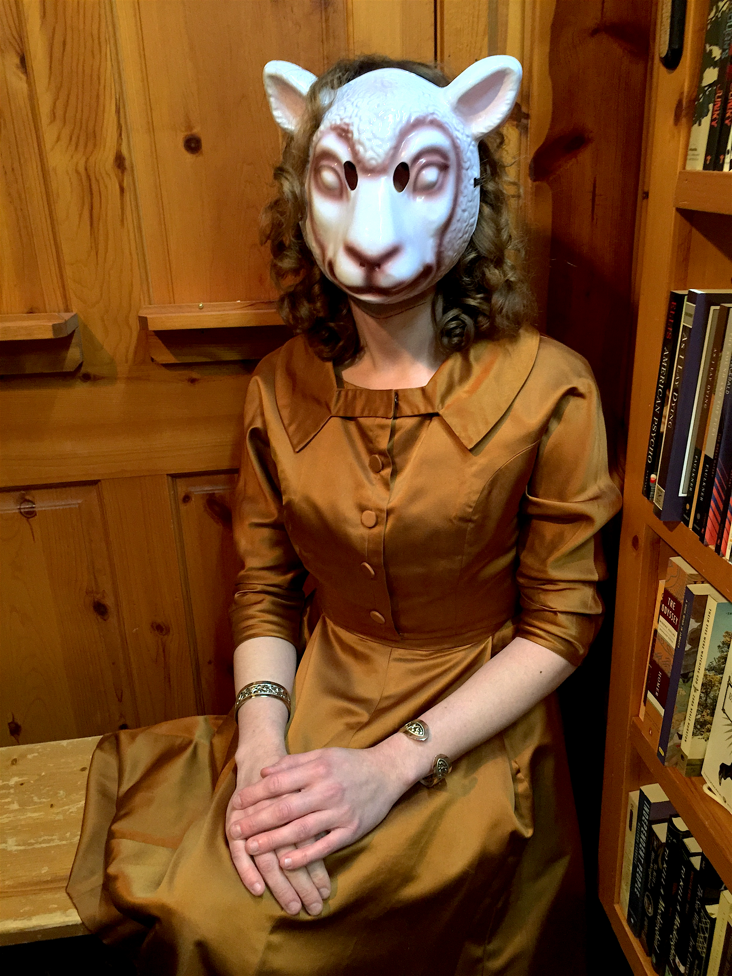 County Emmet Celtic Shop Excursion ~ Lunar Aristocrat Cosplay by Jocilyn Mors is licensed under a Creative Commons Attribution-ShareAlike 4.0 International License.