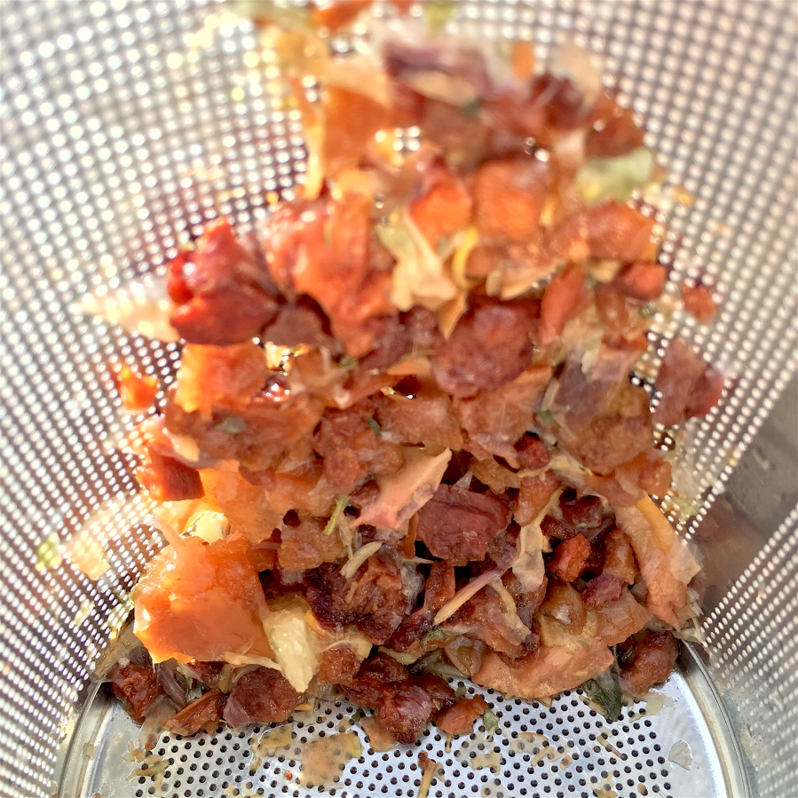 <a rel="license" href="http://creativecommons.org/licenses/by-sa/4.0/"><img alt="Creative Commons License" style="border-width:0" src="https://i.creativecommons.org/l/by-sa/4.0/88x31.png" /></a><br /><span xmlns:dct="http://purl.org/dc/terms/" href="http://purl.org/dc/dcmitype/StillImage" property="dct:title" rel="dct:type">Pineapple Kona Pop (TeaVana) ~ spent</span> by <a xmlns:cc="http://creativecommons.org/ns#" href="http://parting.gifts" property="cc:attributionName" rel="cc:attributionURL">Jocilyn Mors</a> is licensed under a <a rel="license" href="http://creativecommons.org/licenses/by-sa/4.0/">Creative Commons Attribution-ShareAlike 4.0 International License</a>.