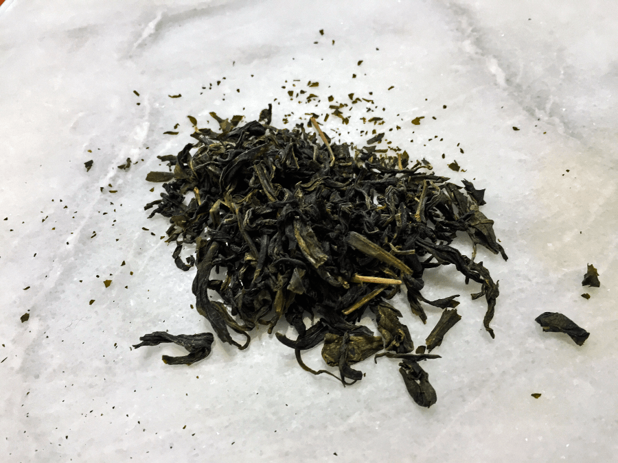 <a rel="license" href="http://creativecommons.org/licenses/by-sa/4.0/"><img alt="Creative Commons License" style="border-width:0" src="https://i.creativecommons.org/l/by-sa/4.0/88x31.png" /></a><br /><span xmlns:dct="http://purl.org/dc/terms/" href="http://purl.org/dc/dcmitype/StillImage" property="dct:title" rel="dct:type">Jade Cloud (Rishi) ~ loose leaf</span> by <a xmlns:cc="http://creativecommons.org/ns#" href="http://parting.gifts" property="cc:attributionName" rel="cc:attributionURL">Jocilyn Mors</a> is licensed under a <a rel="license" href="http://creativecommons.org/licenses/by-sa/4.0/">Creative Commons Attribution-ShareAlike 4.0 International License</a>.