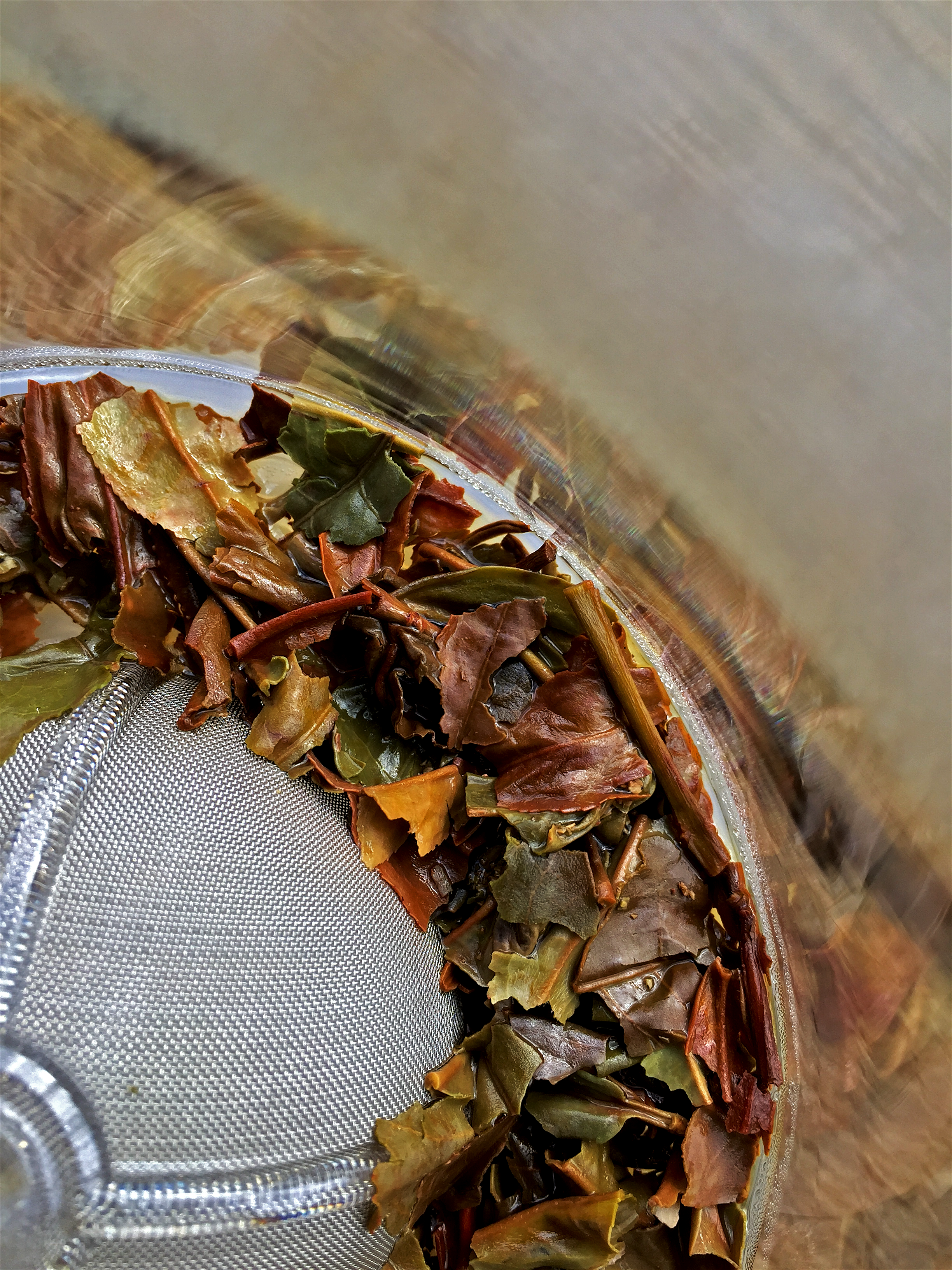 Nepal Jun Chiyabari (Eli) ~ spent by Jocilyn Mors is licensed under a Creative Commons Attribution-ShareAlike 4.0 International License.