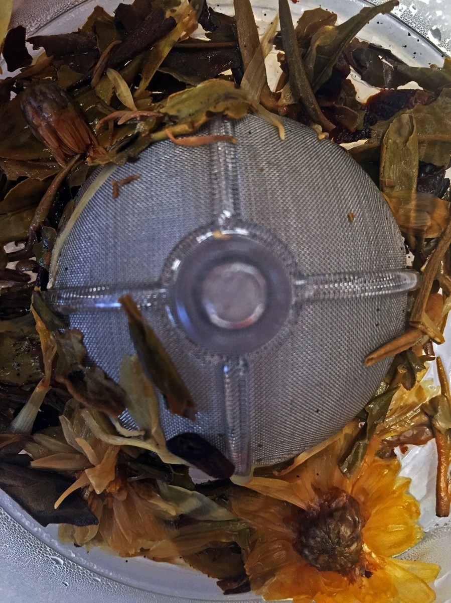 <a rel="license" href="http://creativecommons.org/licenses/by-sa/4.0/"><img alt="Creative Commons License" style="border-width:0" src="https://i.creativecommons.org/l/by-sa/4.0/88x31.png" /></a><br /><span xmlns:dct="http://purl.org/dc/terms/" href="http://purl.org/dc/dcmitype/StillImage" property="dct:title" rel="dct:type">Peachy Keen White (TranquiliTea) ~ spent</span> by <a xmlns:cc="http://creativecommons.org/ns#" href="http://parting.gifts" property="cc:attributionName" rel="cc:attributionURL">Jocilyn Mors</a> is licensed under a <a rel="license" href="http://creativecommons.org/licenses/by-sa/4.0/">Creative Commons Attribution-ShareAlike 4.0 International License</a>.