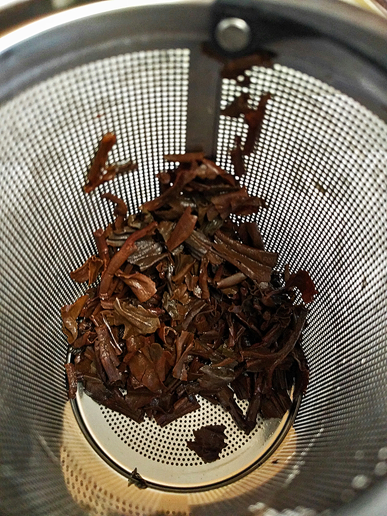 <a rel="license" href="http://creativecommons.org/licenses/by-sa/4.0/"><img alt="Creative Commons License" style="border-width:0" src="https://i.creativecommons.org/l/by-sa/4.0/88x31.png" /></a><br /><span xmlns:dct="http://purl.org/dc/terms/" href="http://purl.org/dc/dcmitype/StillImage" property="dct:title" rel="dct:type">Laos Black #05 (Steepster) ~ spent (nexus)</span> by <a xmlns:cc="http://creativecommons.org/ns#" href="http://parting.gifts" property="cc:attributionName" rel="cc:attributionURL">jocilyn mors</a> is licensed under a <a rel="license" href="http://creativecommons.org/licenses/by-sa/4.0/">Creative Commons Attribution-ShareAlike 4.0 International License</a>.