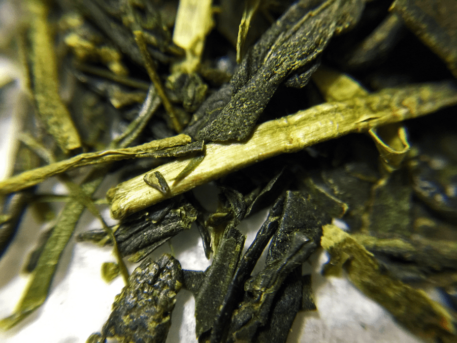 Oi Ocha with Wakame Wakakuki (Itoen) ~ LL Macro by Jocilyn Mors is licensed under a Creative Commons Attribution-ShareAlike 4.0 International License.