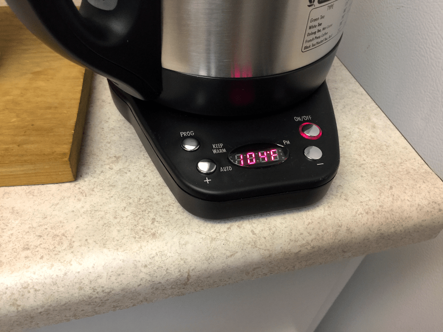 Hamilton Beach Programmable ~ temp gauge by Jocilyn Mors is licensed under a Creative Commons Attribution-ShareAlike 4.0 International License.