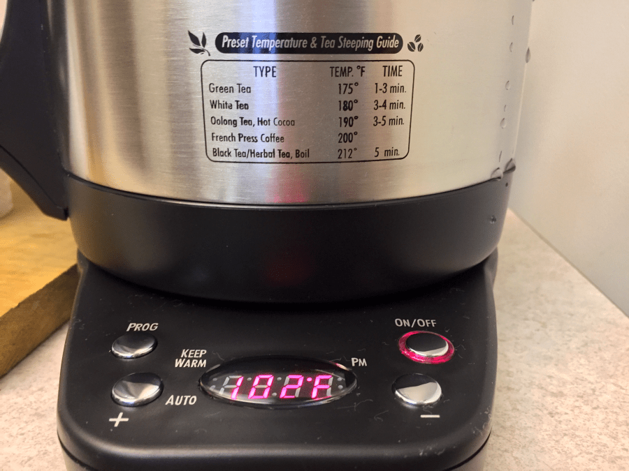 Hamilton Beach Programmable ~ temp guide by Jocilyn Mors is licensed under a Creative Commons Attribution-ShareAlike 4.0 International License.