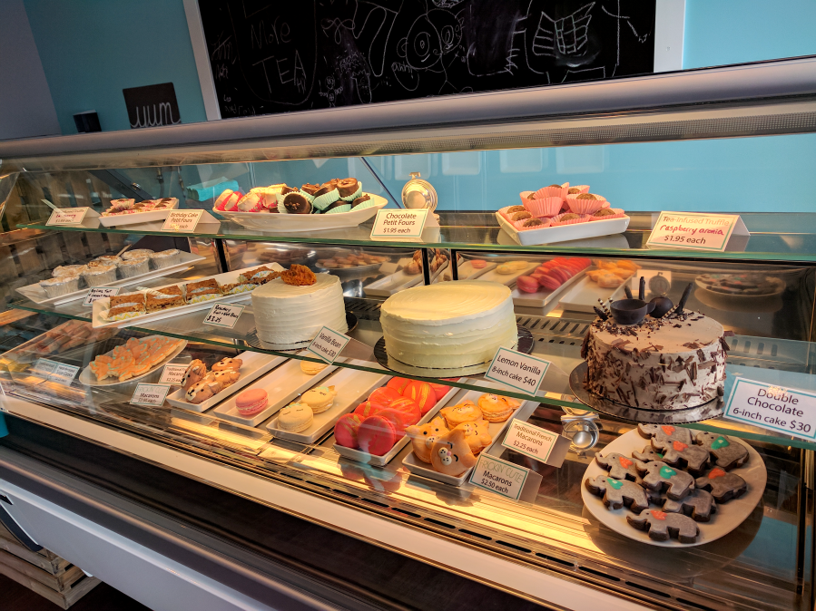 Photograph of Eat More Tea (TeaHaus) ~ Openhaus C by Jocilyn Mors is licensed under a Creative Commons Attribution-NonCommercial-ShareAlike 4.0 International License.