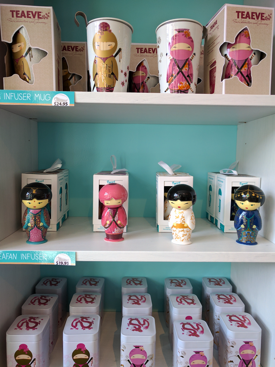 Photograph of Eat More Tea (TeaHaus) ~ Openhaus E by Jocilyn Mors is licensed under a Creative Commons Attribution-NonCommercial-ShareAlike 4.0 International License. 