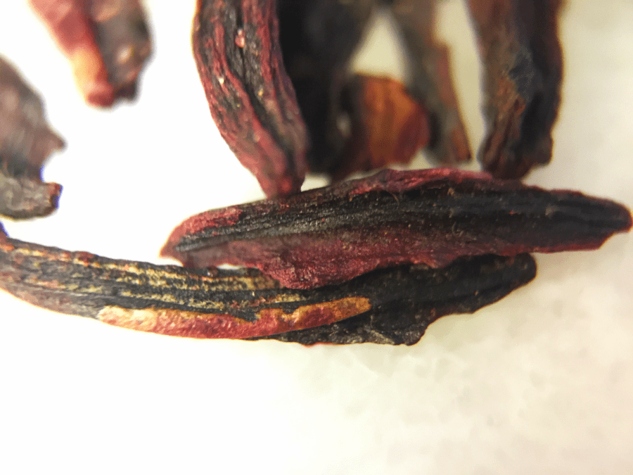 Image of Rumtopf (TeaGschwendner) ~ loose leaf Macro 21x by Jocilyn Mors is licensed under a Creative Commons Attribution-NonCommercial-ShareAlike 4.0 International License.