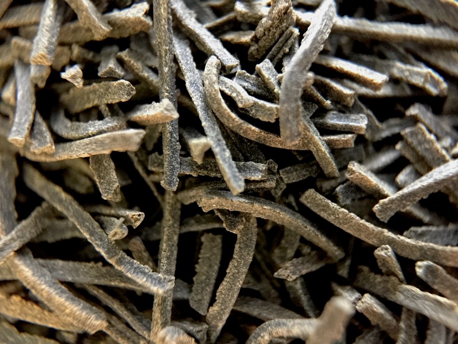 Image of Kokeicha (By the Pound) ~  loose leaf macro 14x by Jocilyn Mors is licensed under a Creative Commons Attribution-NonCommercial-ShareAlike 4.0 International License.