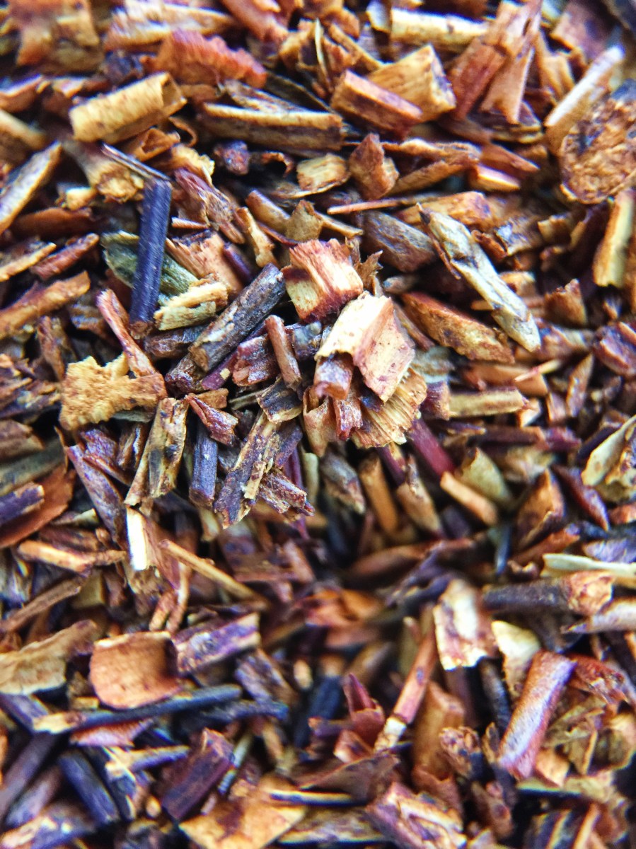 Photograph of Vanilla Rooibos (Adagio) ~ CTC Macro 14x by Jocilyn Mors is licensed under a Creative Commons Attribution-NonCommercial-ShareAlike 4.0 International License.