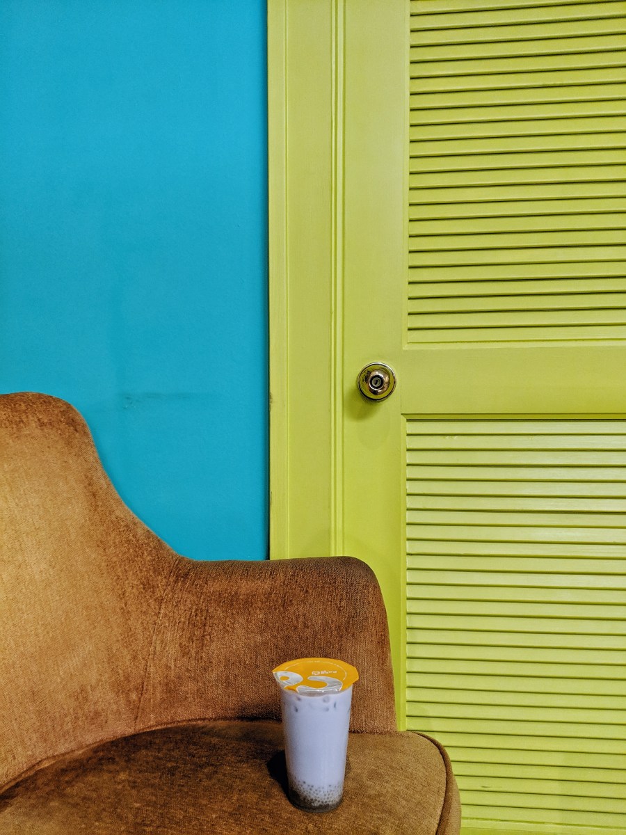 Illustrates the beauty of the liquor.